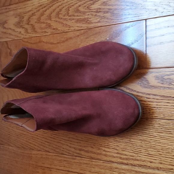 Lucky Brand Bremma Leather Maroon Suede Booties - Picture 2 of 8